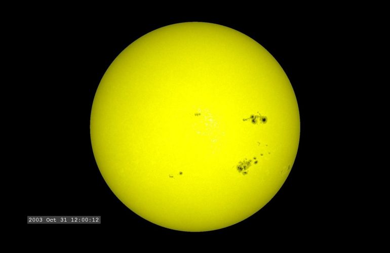 sunspots-11033_1280