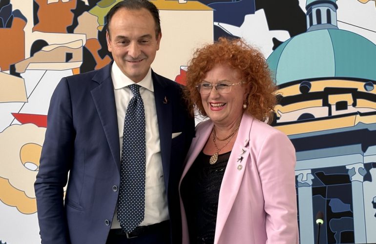 Alberto CIRIO, Presidente Regione Piemonte con Fulvia PEDANI, Presidente A.N.D.O.S. Torino