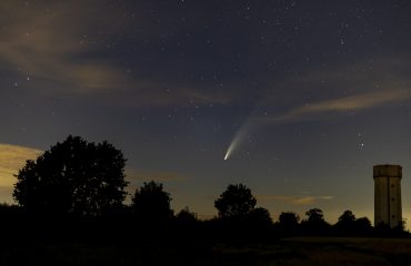 comet-5408665_1280